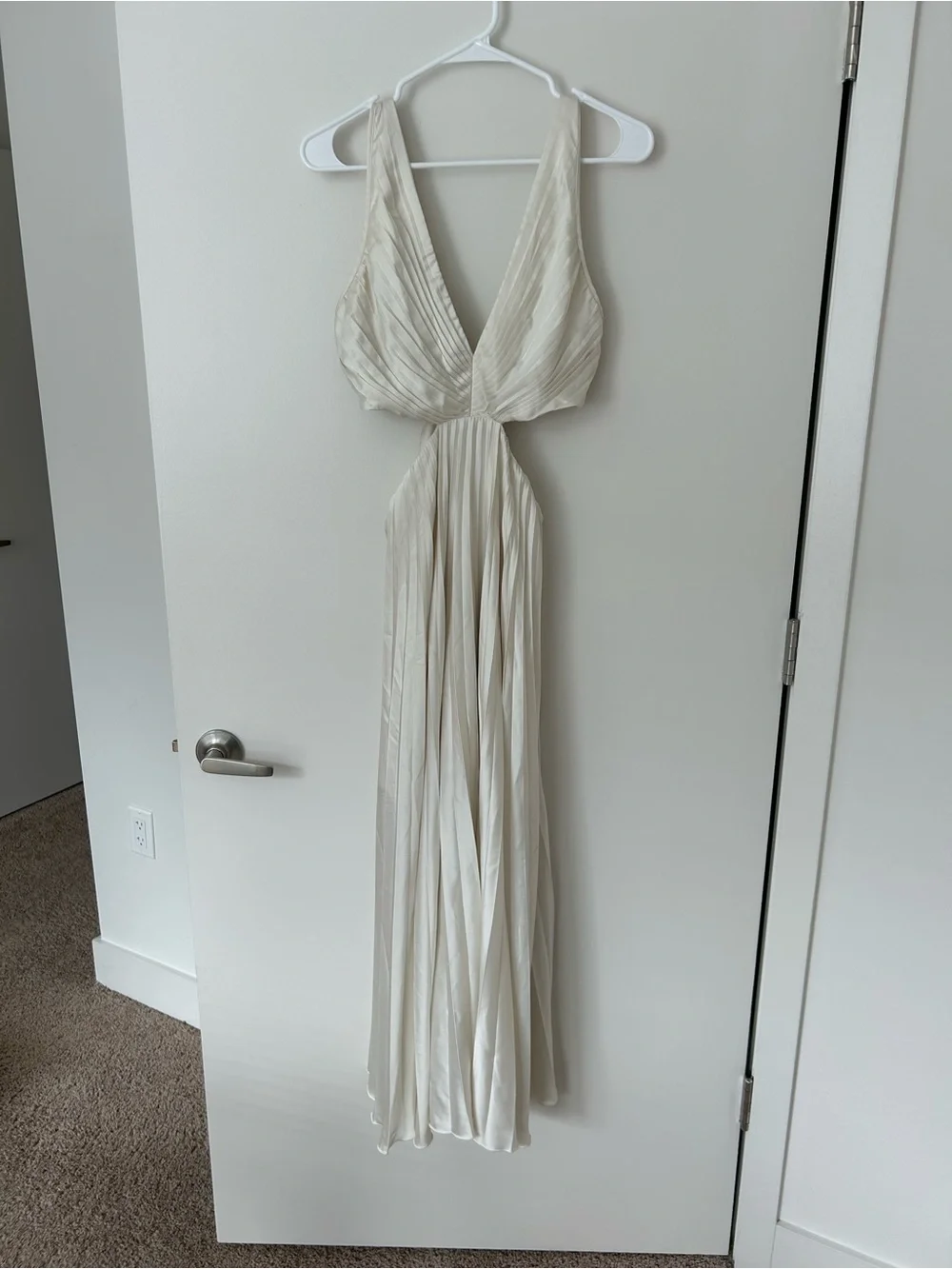 Abercrombie Giselle Pleated Cut Out Midi Dress